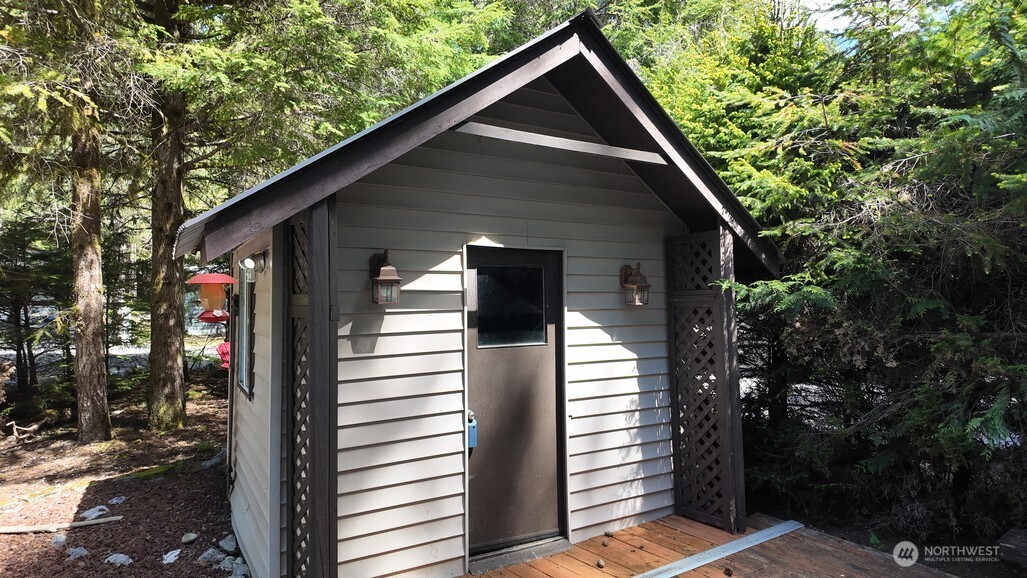 35 Branch Circle Deming WA 98244