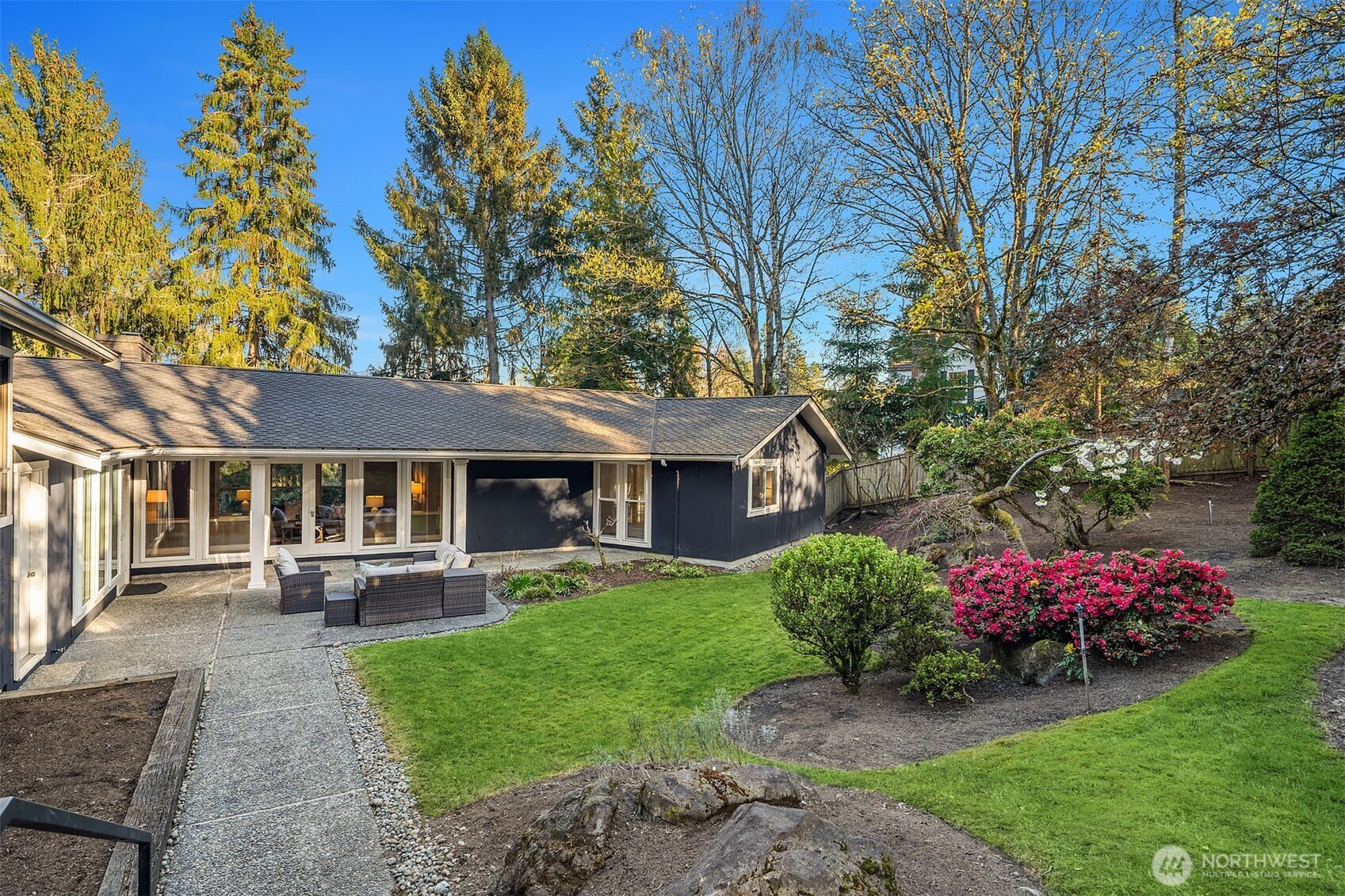 2001 77th Avenue NE Medina WA 98039