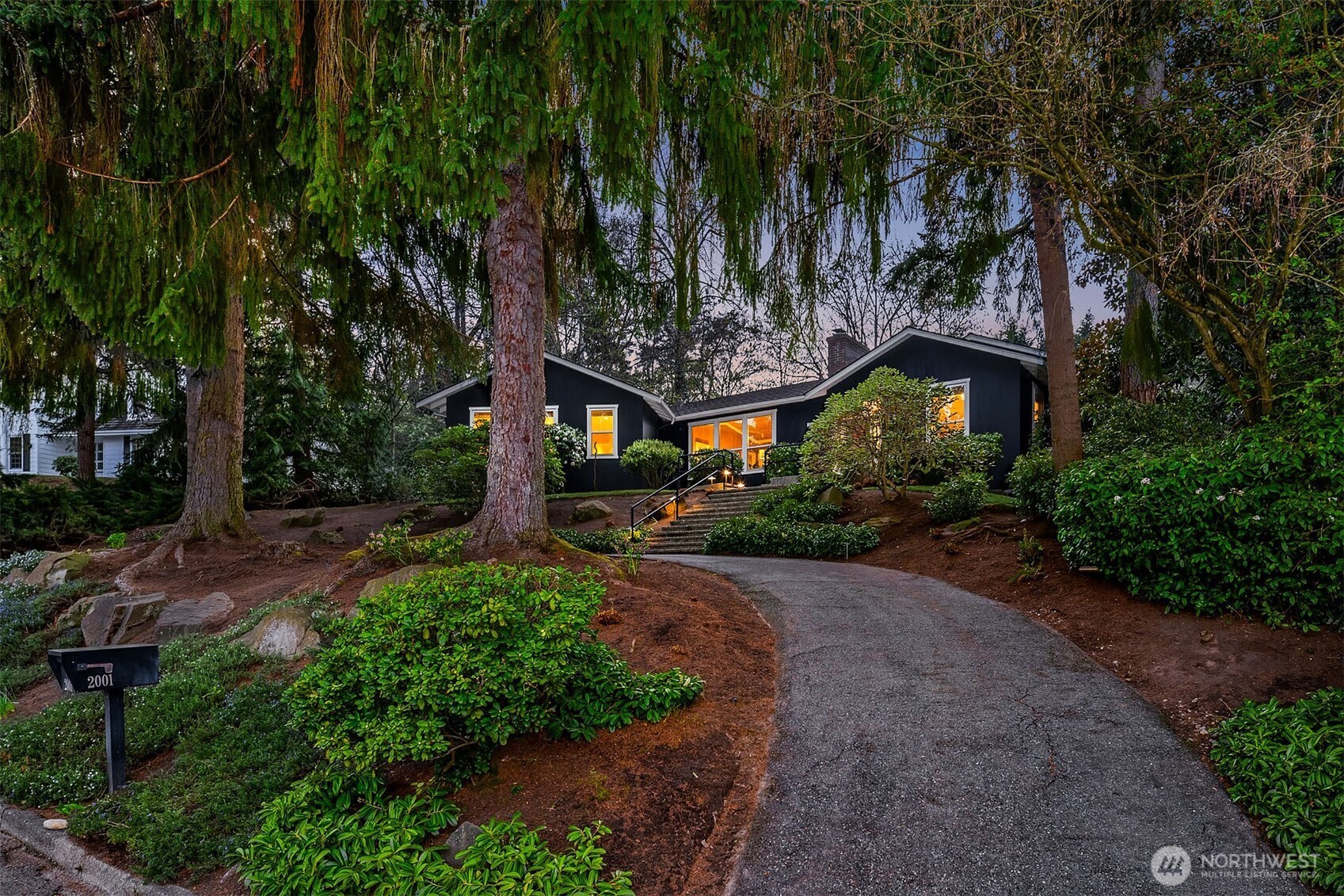 2001 77th Avenue NE Medina WA 98039