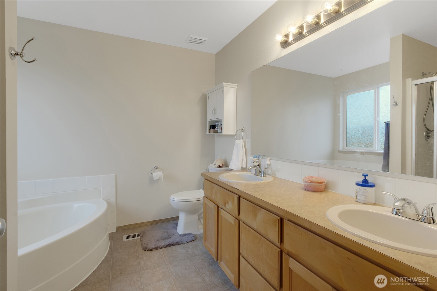 16566 Rainier View Drive SE Yelm WA 98597
