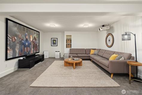 1520 38th Avenue E Seattle WA 98112