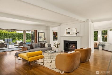 1520 38th Avenue E Seattle WA 98112