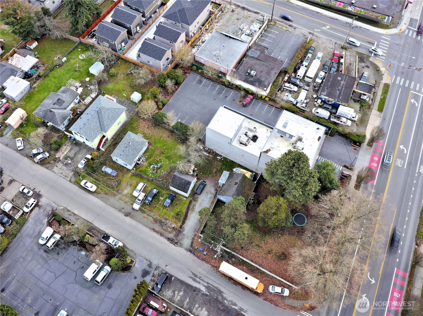 871 SW 135th Street Burien WA 98146