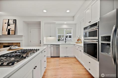 6712 127 Place SE Bellevue WA 98006