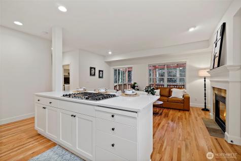6712 127 Place SE Bellevue WA 98006