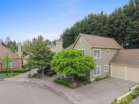 6712 127 Place SE Bellevue WA 98006