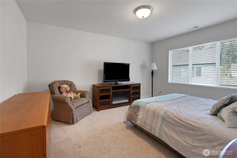16615 80th Avenue Ct E Puyallup WA 98375