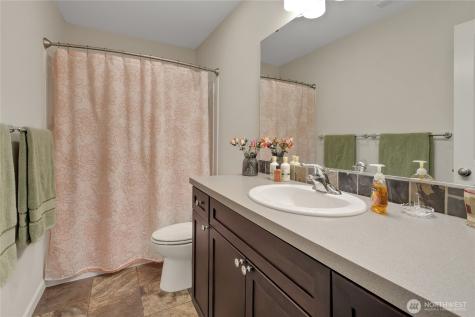 16615 80th Avenue Ct E Puyallup WA 98375