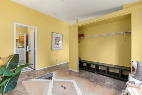 508 Madrona Way NE Bainbridge Island WA 98110