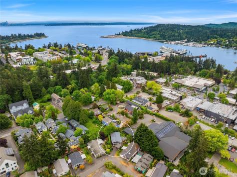 508 Madrona Way NE Bainbridge Island WA 98110
