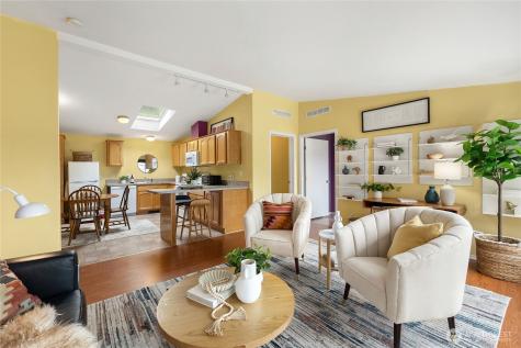 508 Madrona Way NE Bainbridge Island WA 98110