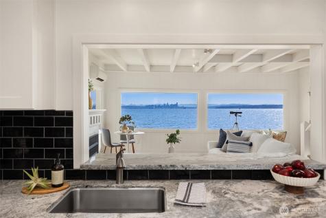 5430 Rockaway Beach Road NE Bainbridge Island WA 98110