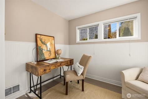 5430 Rockaway Beach Road NE Bainbridge Island WA 98110