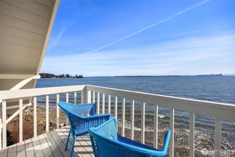 5430 Rockaway Beach Road NE Bainbridge Island WA 98110