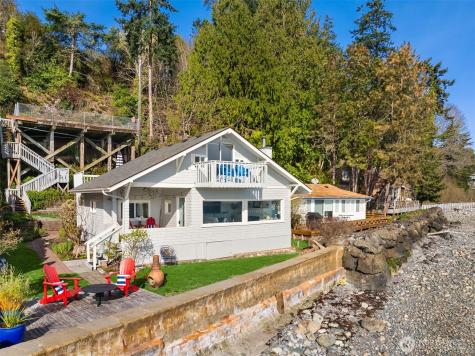 5430 Rockaway Beach Road NE Bainbridge Island WA 98110