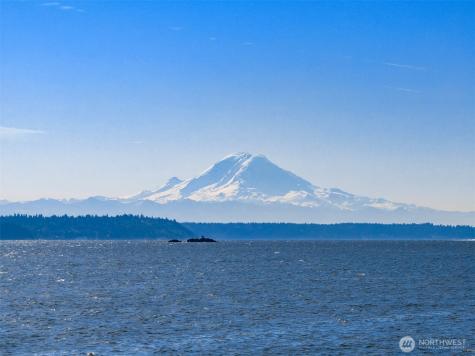 5430 Rockaway Beach Road NE Bainbridge Island WA 98110