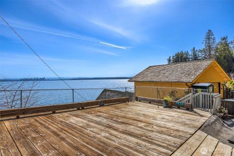 5430 Rockaway Beach Road NE Bainbridge Island WA 98110