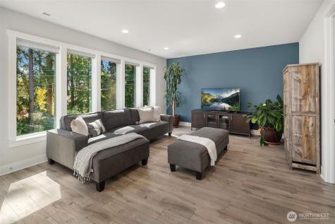 7226 NE 129th Street Kirkland WA 98034