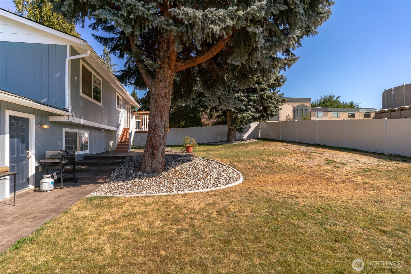 1312 Bel Air Drive East Wenatchee WA 98802
