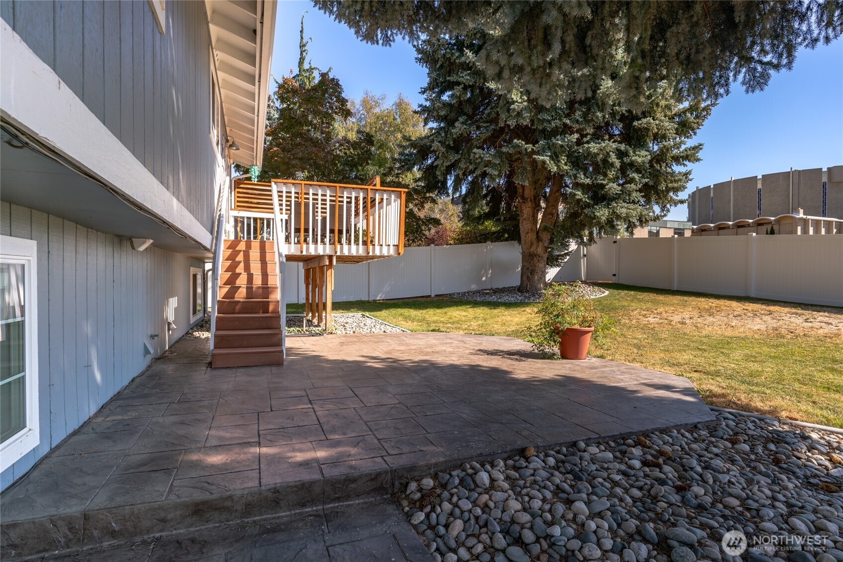 1312 Bel Air Drive East Wenatchee WA 98802
