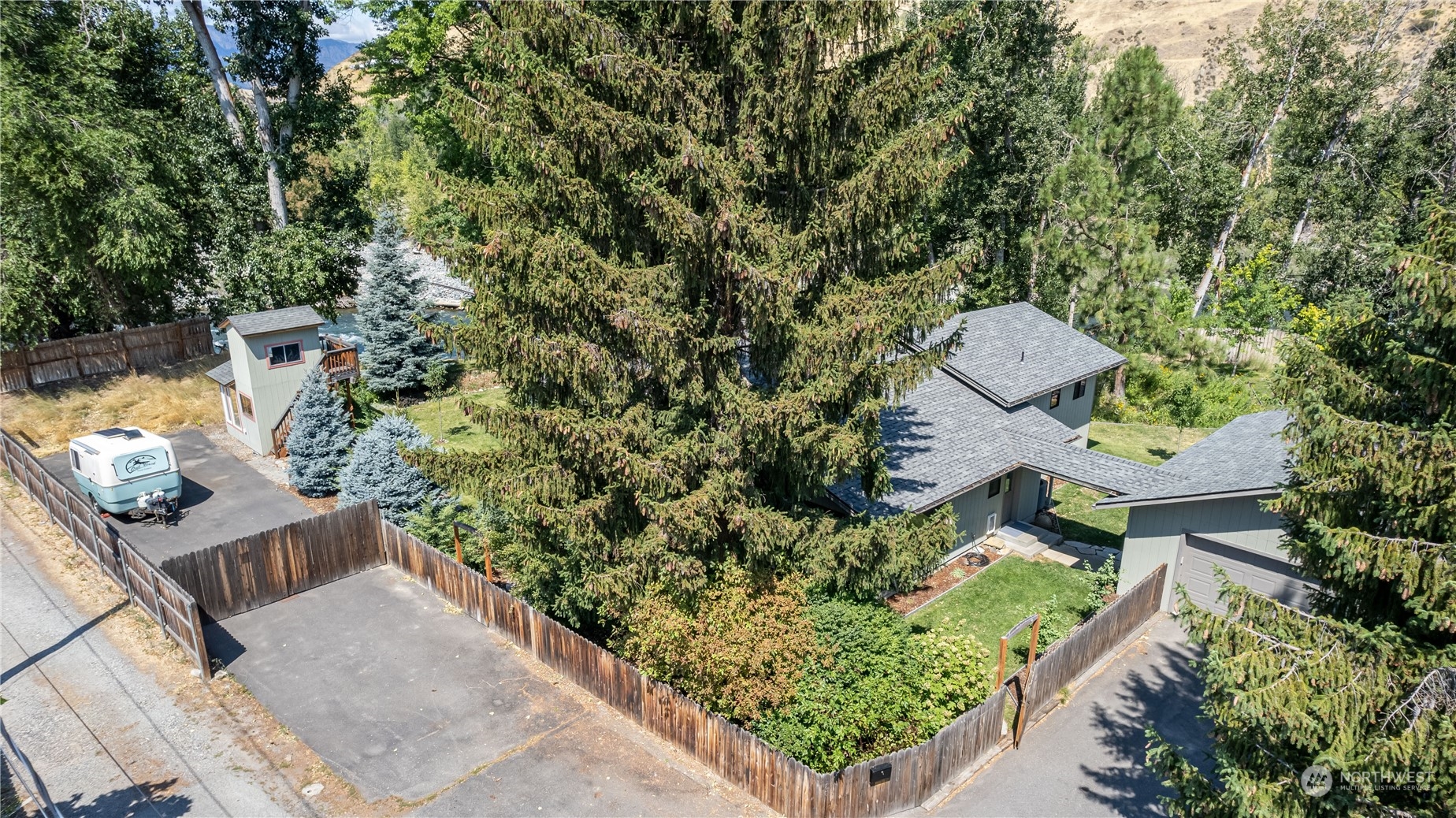 222 Perry Street Cashmere WA 98815