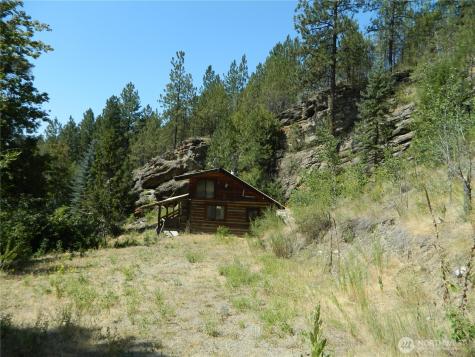 198 Antwyne Lane Tonasket WA 98855