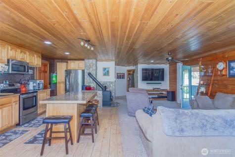 798 Barzee Road Colville WA 99114