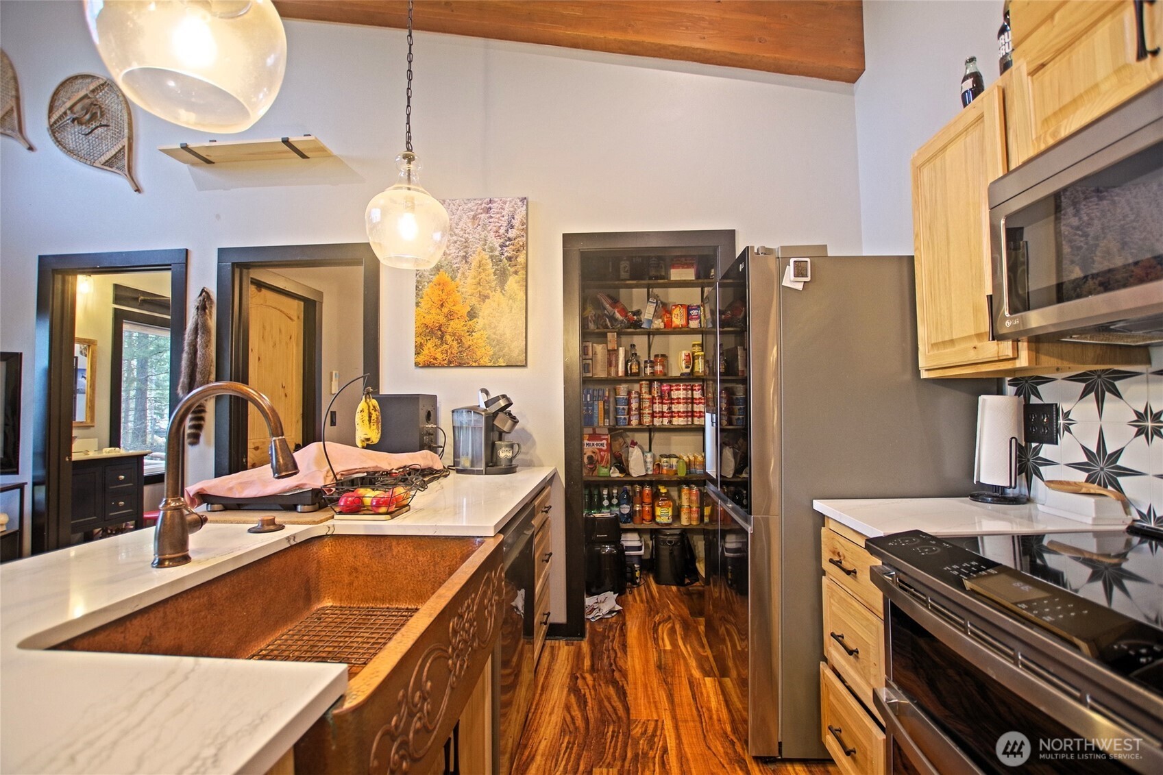 330 Silver Trail Lane Easton WA 98925