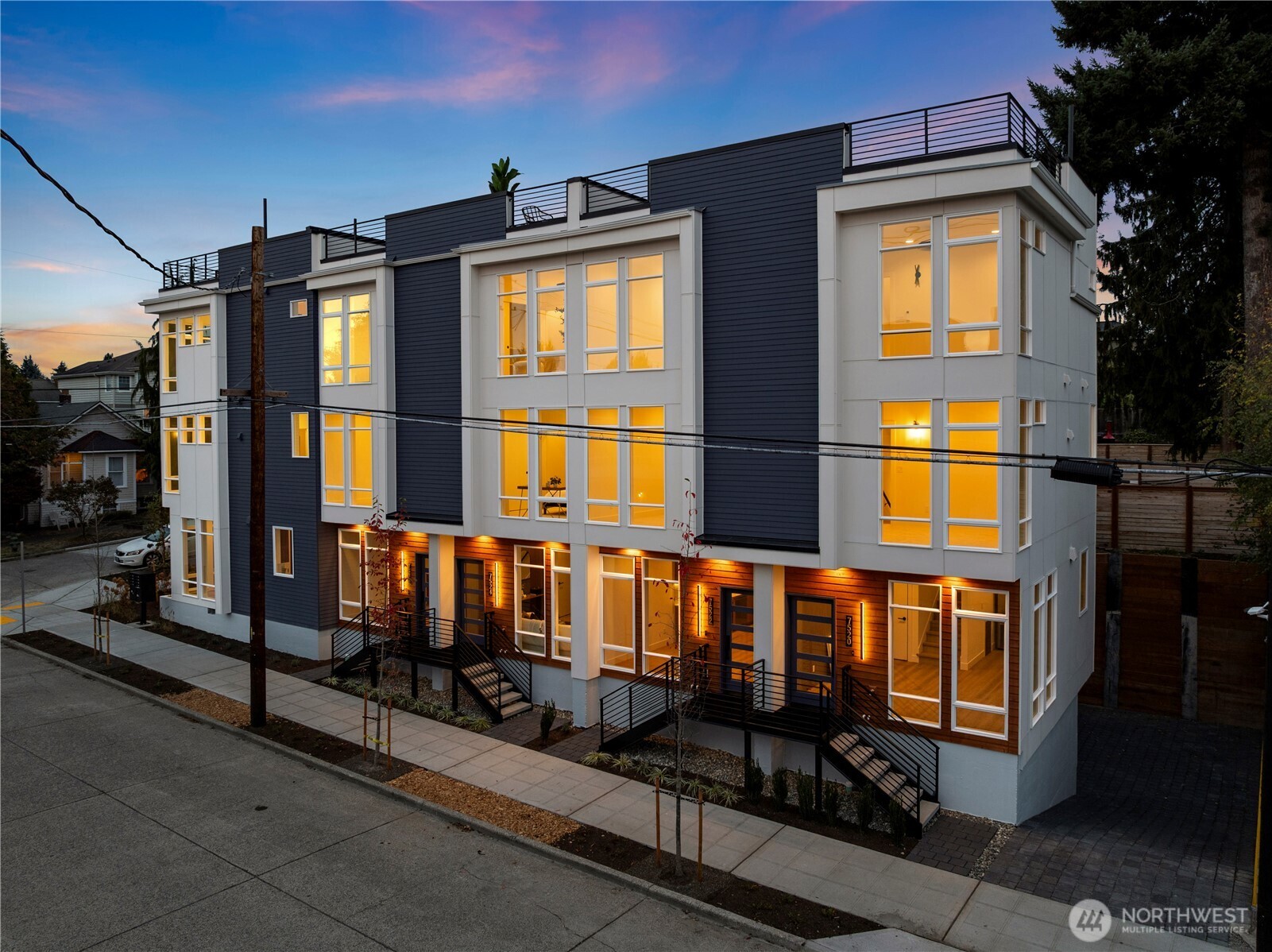 7522 6th Avenue NW Seattle WA 98117