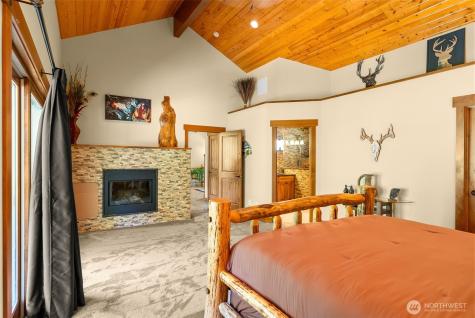 5230 Crum Canyon Road Entiat WA 98822