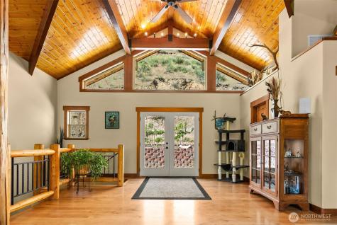 5230 Crum Canyon Road Entiat WA 98822