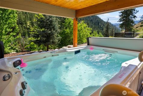 5230 Crum Canyon Road Entiat WA 98822