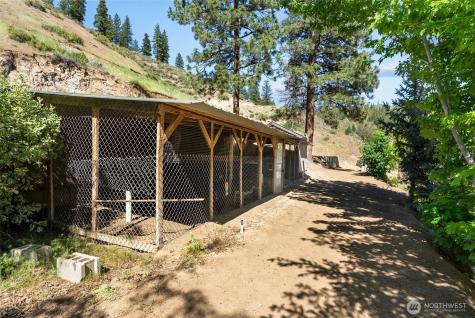 5230 Crum Canyon Road Entiat WA 98822
