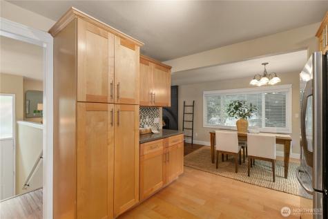 22232 4th Place W Bothell WA 98021