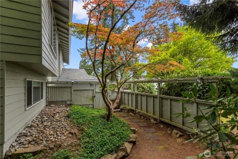 22232 4th Place W Bothell WA 98021