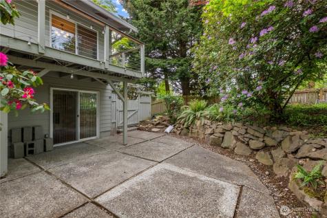 22232 4th Place W Bothell WA 98021