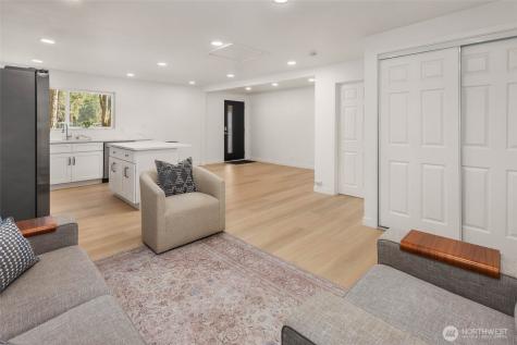 18621 NE 183rd Street Woodinville WA 98077