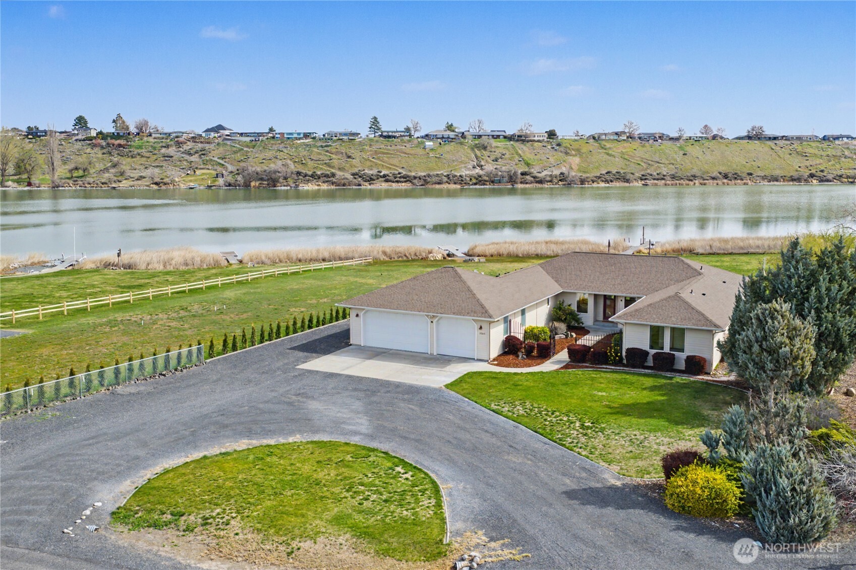 3103 NE Meadowlark Lane Moses Lake WA 98837