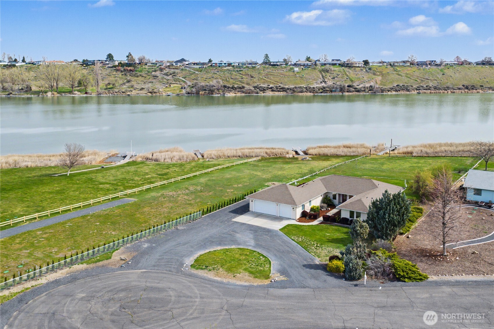3103 NE Meadowlark Lane Moses Lake WA 98837