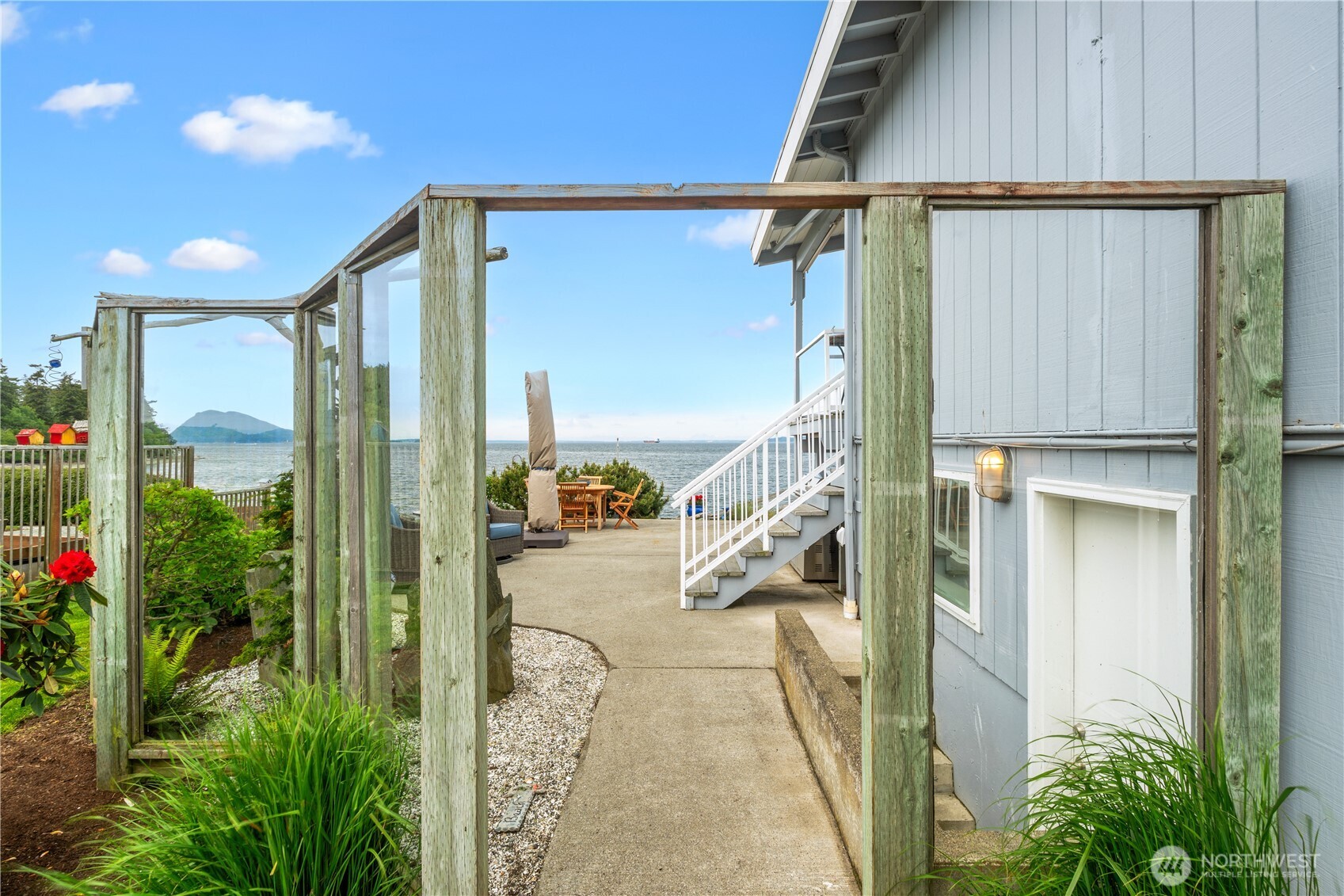 9609 Samish Island Road Bow WA 98232