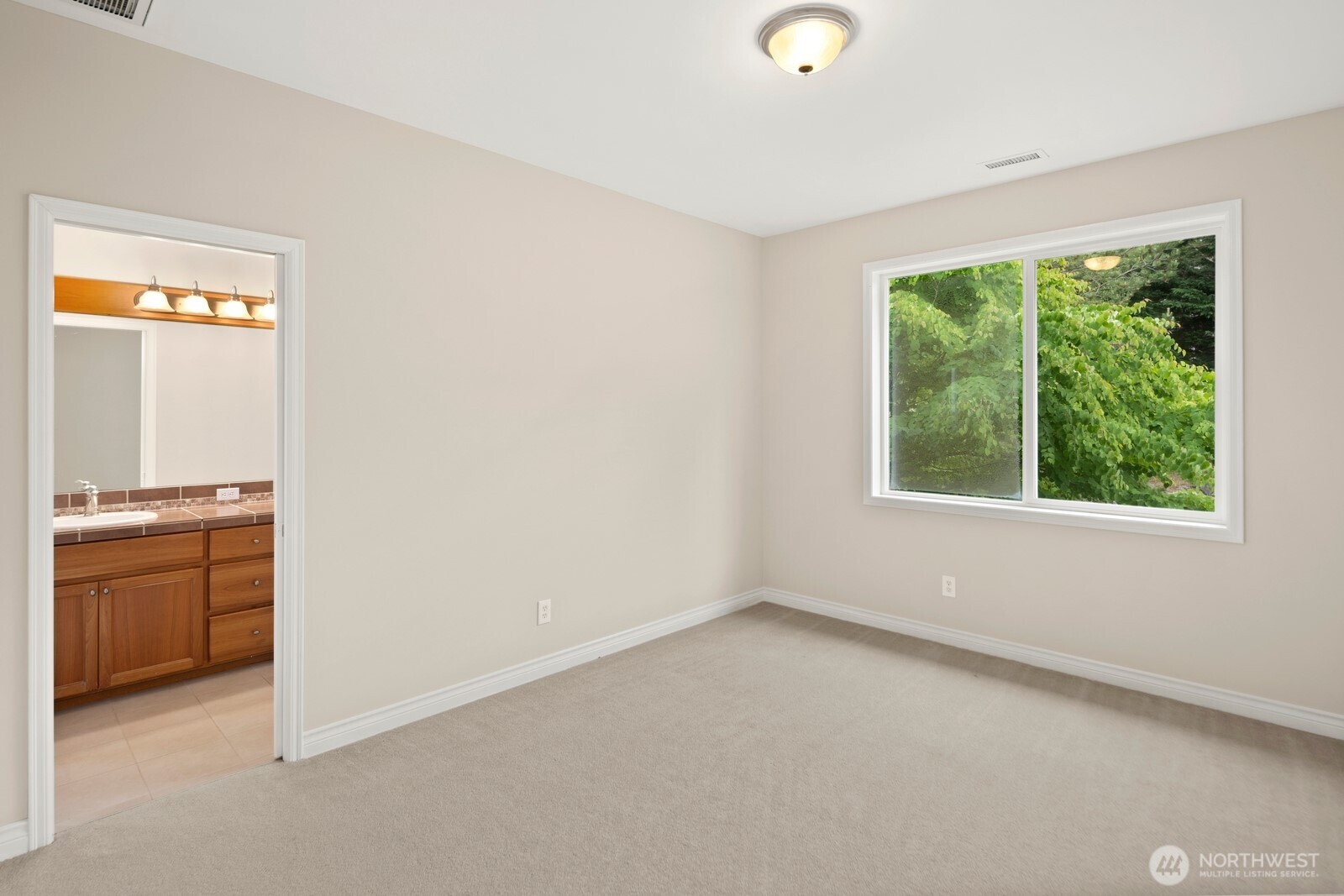 23399 SE 52nd Street Issaquah WA 98029