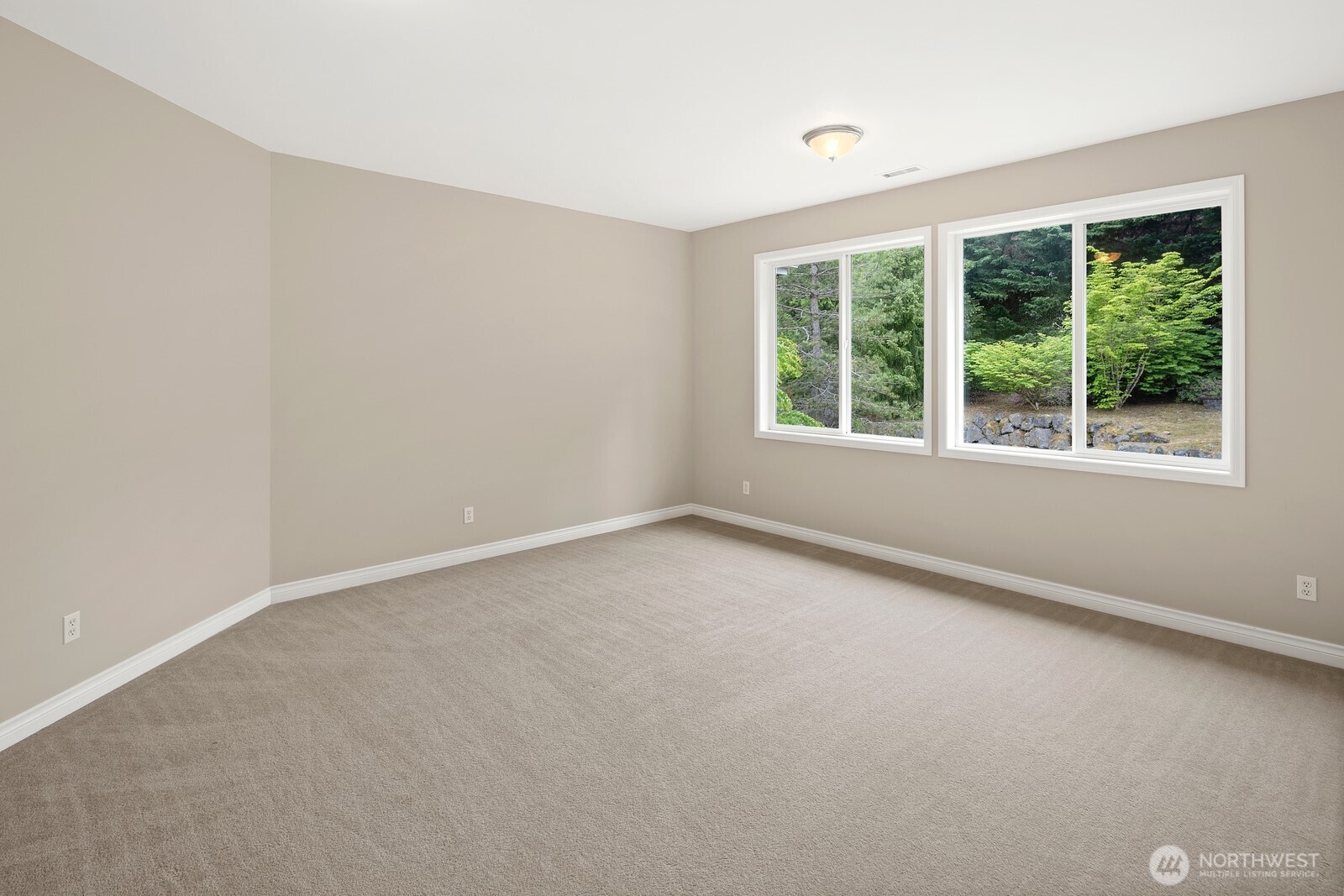 23399 SE 52nd Street Issaquah WA 98029