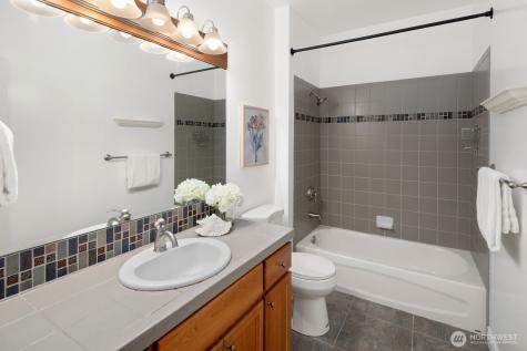 23399 SE 52nd Street Issaquah WA 98029
