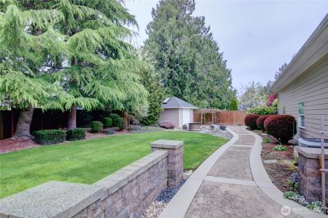 12220 Maple Crest Drive Burlington WA 98233