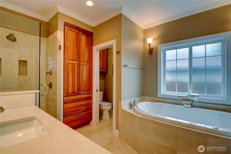 12220 Maple Crest Drive Burlington WA 98233