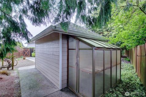 12220 Maple Crest Drive Burlington WA 98233