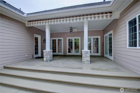 12220 Maple Crest Drive Burlington WA 98233
