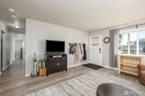 1127 Arlington Drive NE Moses Lake WA 98837