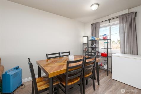 1127 Arlington Drive NE Moses Lake WA 98837