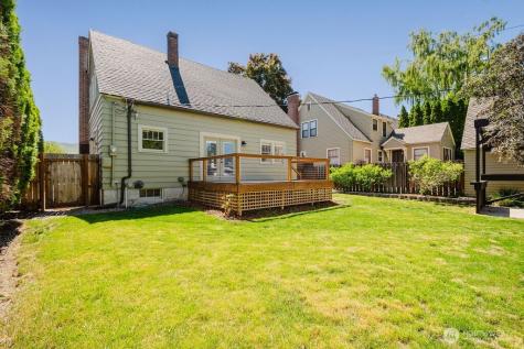 1020 Columbine Street Wenatchee WA 98801
